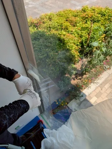 既存UVカットフィルム剥離